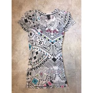Rue21 T-shirt Size S
